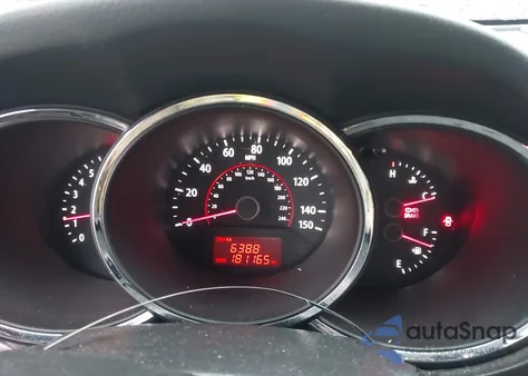 2011 Kia Sorento from USA, damaged, VIN 5XYKT3A15BG021609